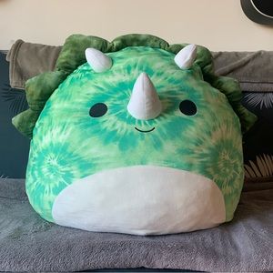 Squishmallow Jumbo 24” - Rocio